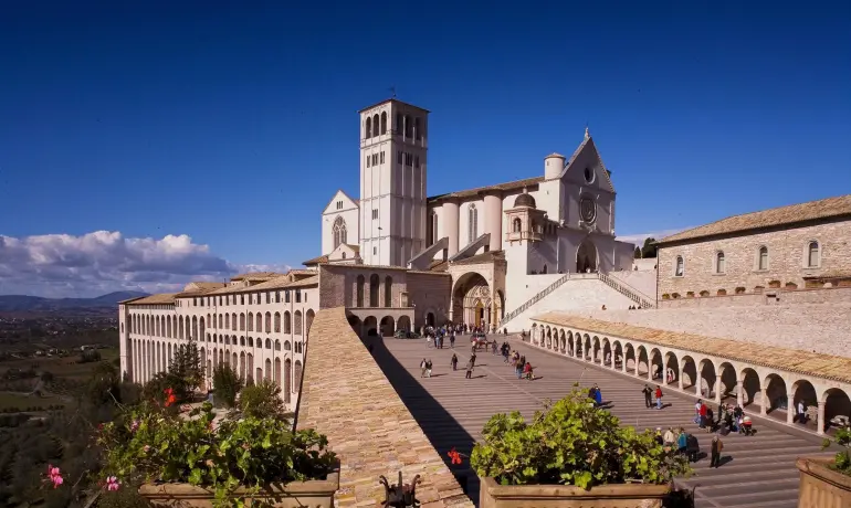 5-Day Best of Italy Tour: Assisi, Siena, Florence & Venice